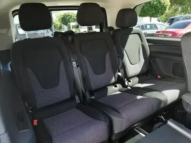 Mercedes-Benz EQV 300