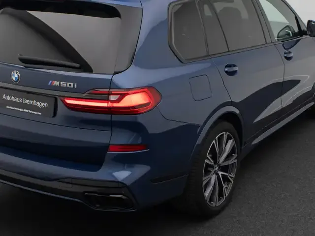 BMW X7 M