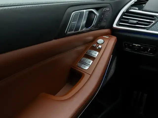 BMW X7 M