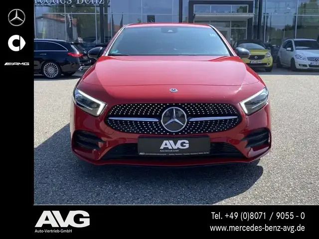 Mercedes-Benz A 220