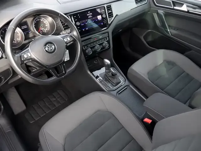 Volkswagen Golf Sportsvan