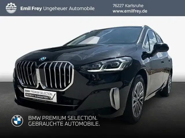 BMW 225
