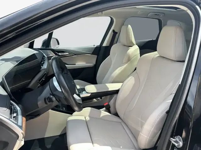 BMW 225