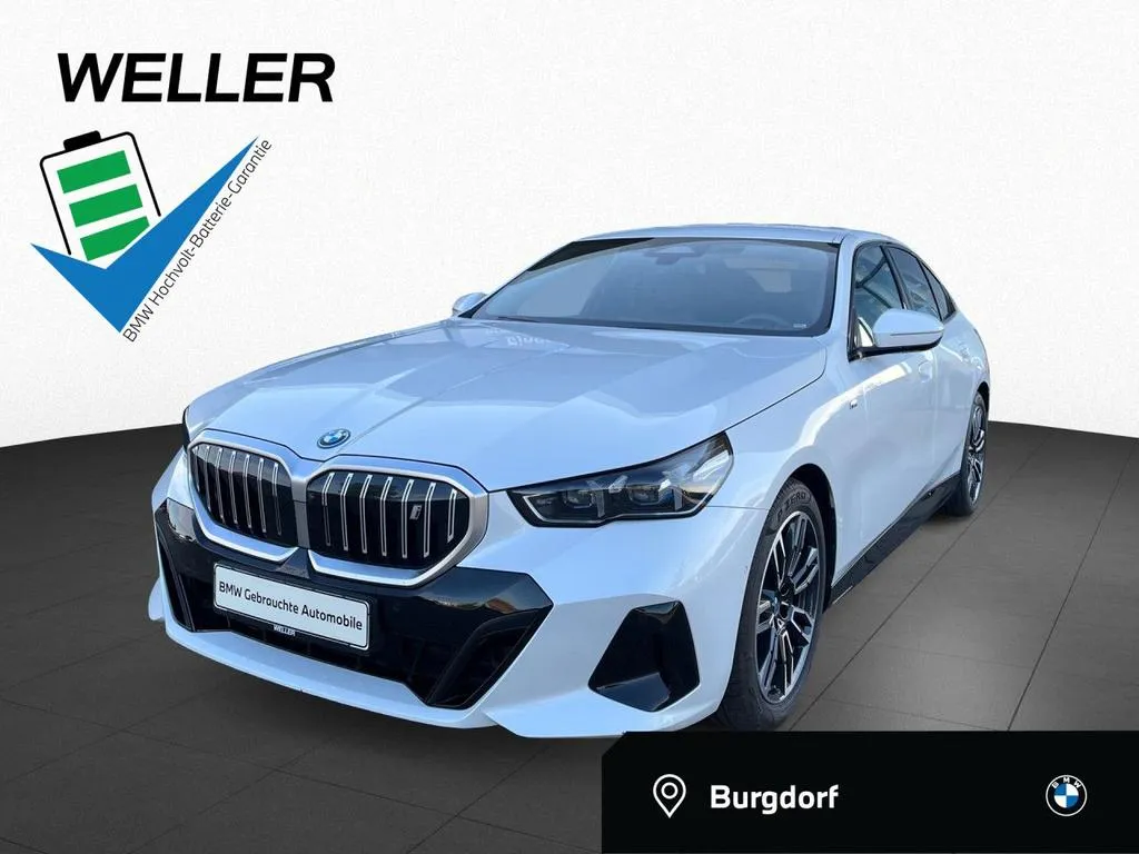 BMW i5