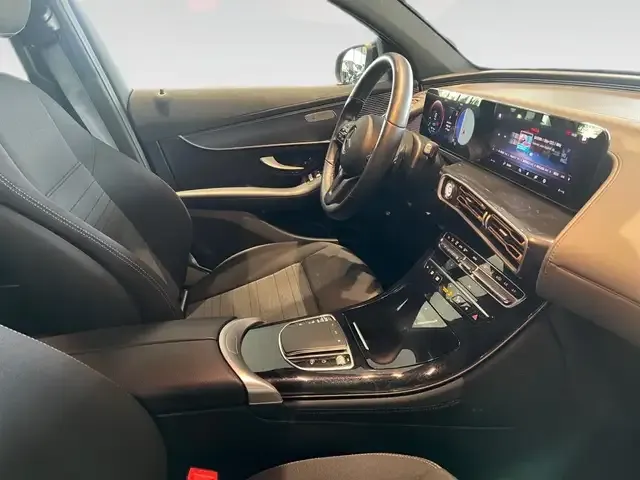 Mercedes-Benz EQC 400