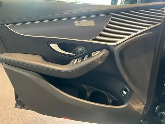 Mercedes-Benz EQC 400