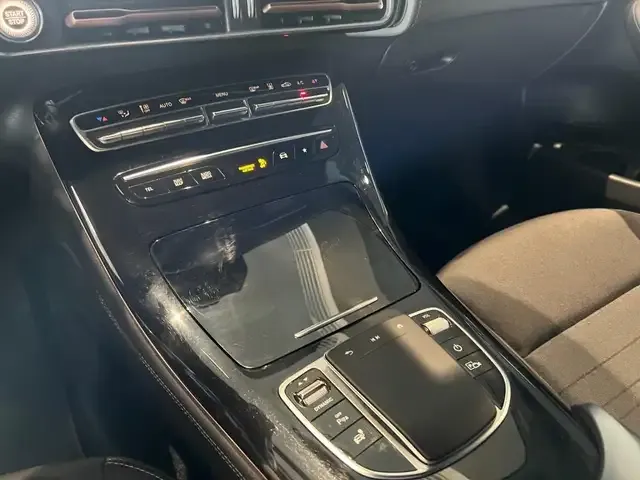 Mercedes-Benz EQC 400