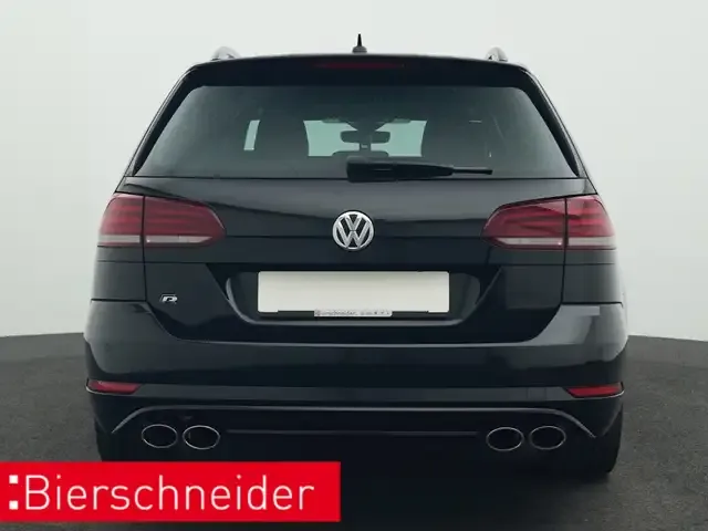 Volkswagen Golf R