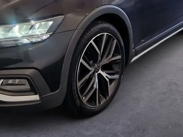 Volkswagen Passat Alltrack