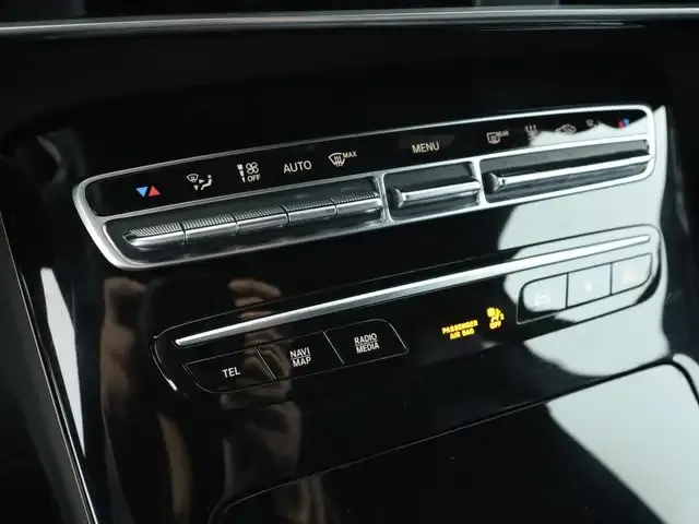 Mercedes-Benz EQC 400