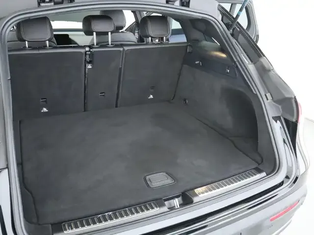 Mercedes-Benz EQC 400