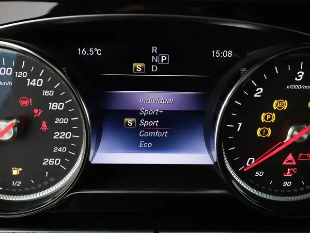Mercedes-Benz E 350