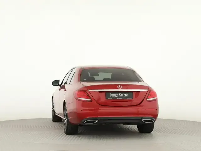 Mercedes-Benz E 350