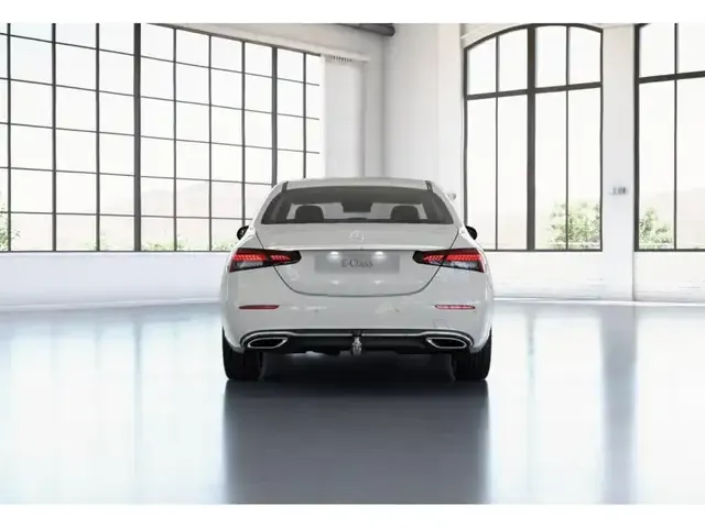 Mercedes-Benz E 200