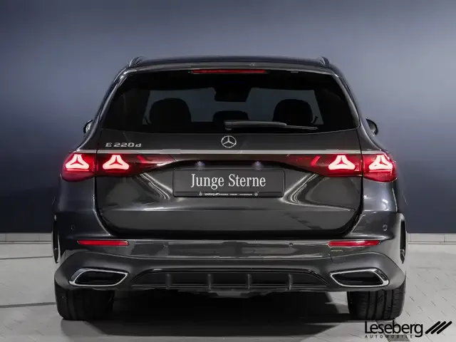 Mercedes-Benz E 220