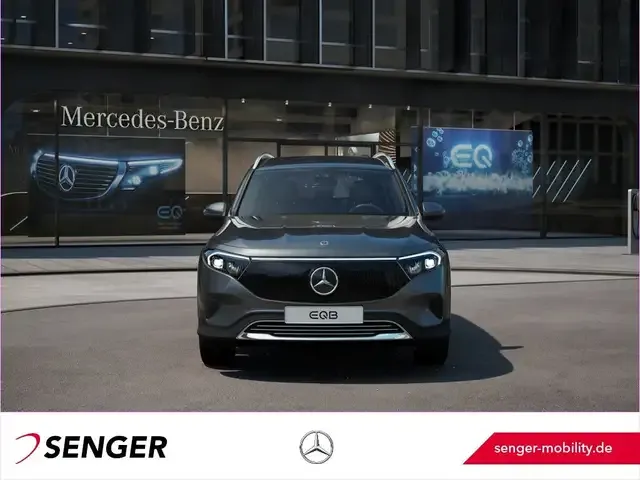 Mercedes-Benz EQB 300