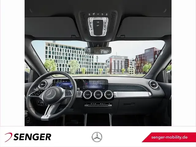 Mercedes-Benz EQB 300