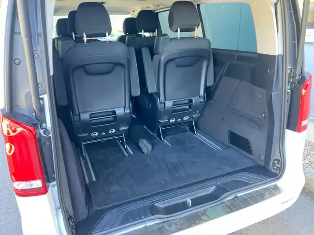 Mercedes-Benz V 250