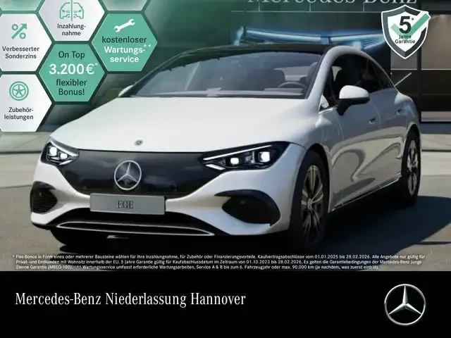 Mercedes-Benz EQE 300