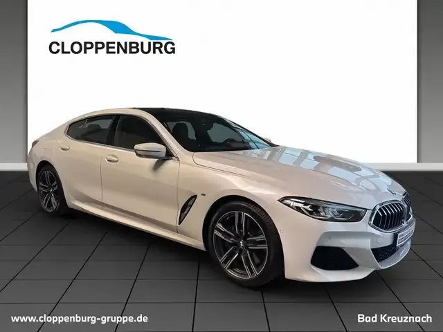 BMW 840
