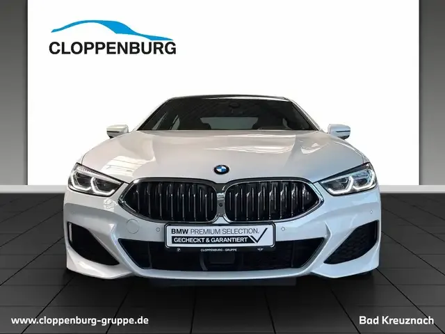 BMW 840