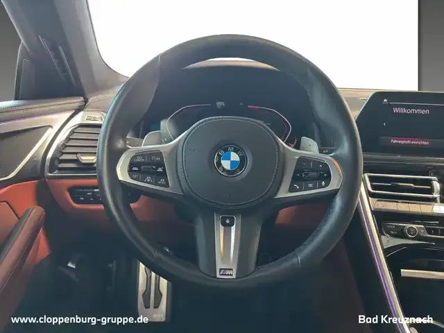 BMW 840