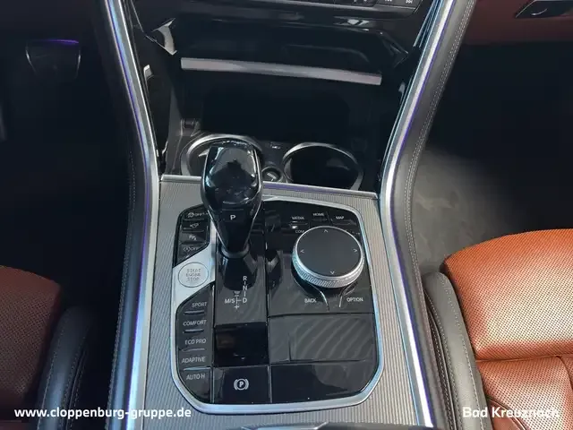 BMW 840