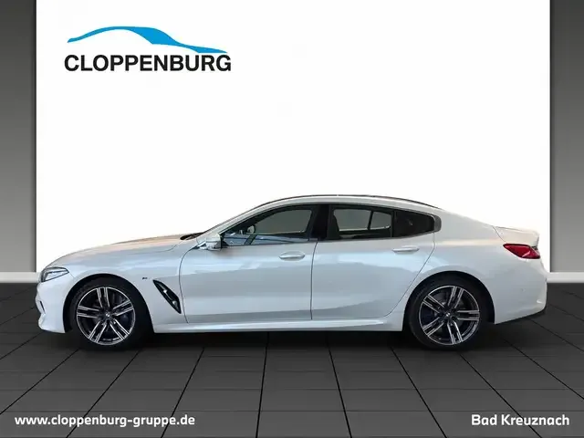 BMW 840