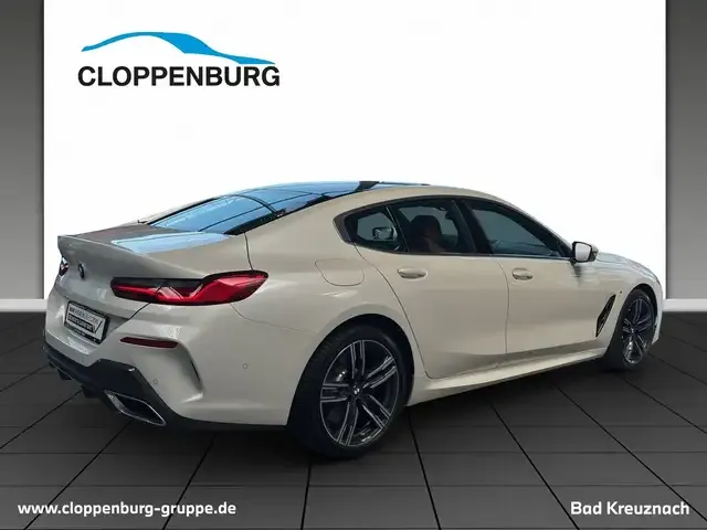 BMW 840