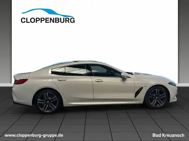 BMW 840