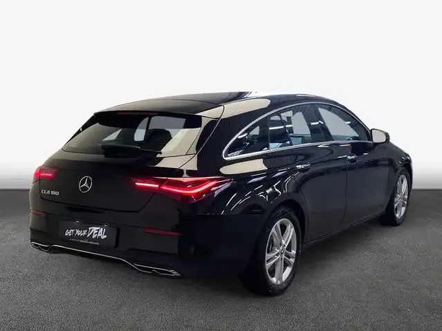 Mercedes-Benz CLA 180