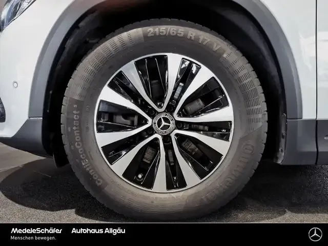 Mercedes-Benz GLA 220