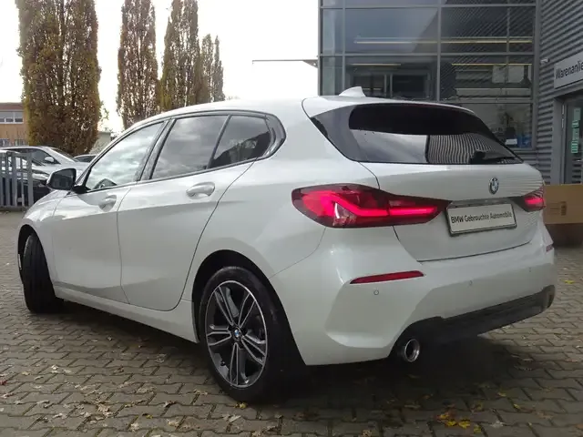 BMW 118