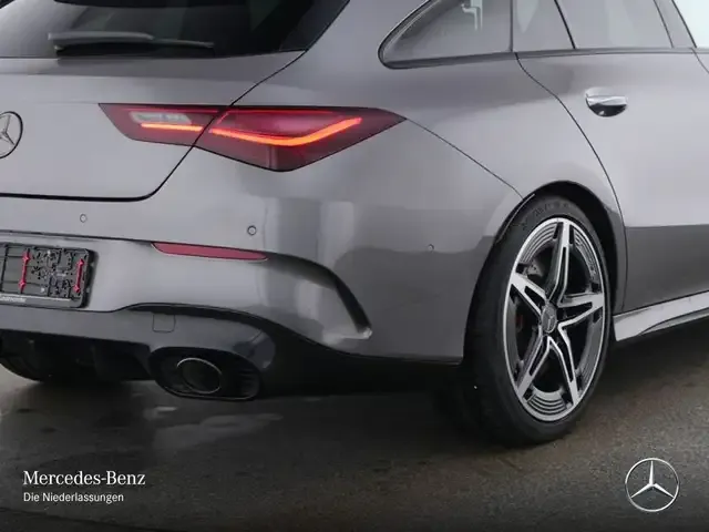 Mercedes-Benz CLA 35 AMG