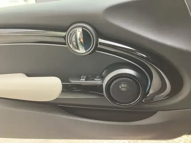 MINI Cooper SE