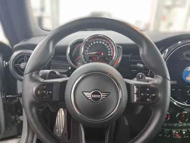 MINI John Cooper Works Cabrio