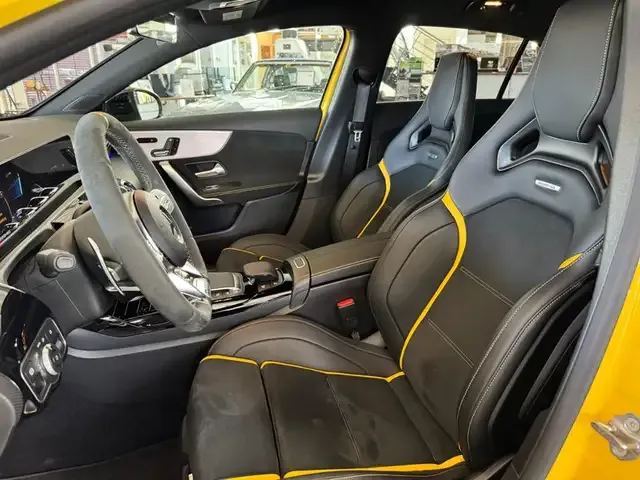 Mercedes-Benz A 45 AMG