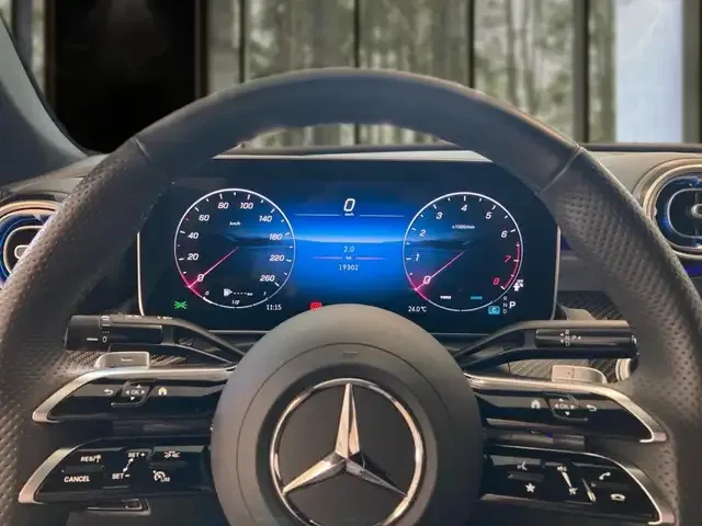 Mercedes-Benz CLE 300