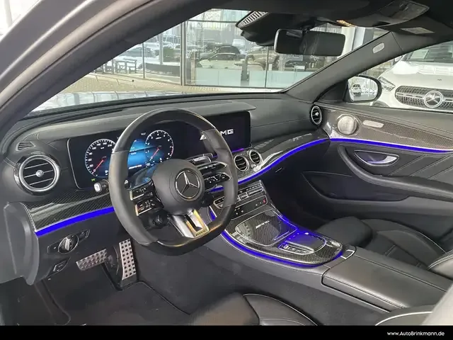 Mercedes-Benz E 63 AMG