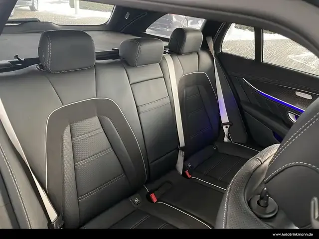 Mercedes-Benz E 63 AMG