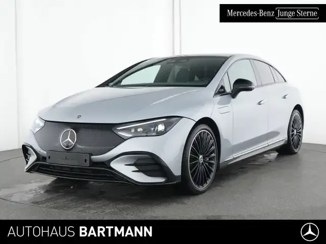 Mercedes-Benz EQE 300