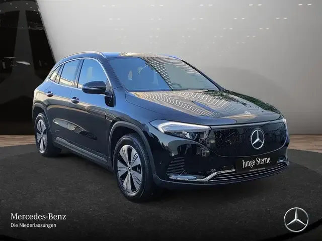 Mercedes-Benz EQA 300