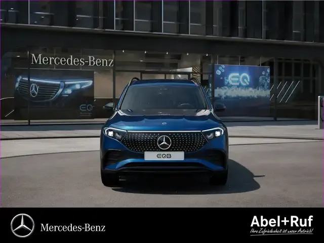 Mercedes-Benz EQB 300