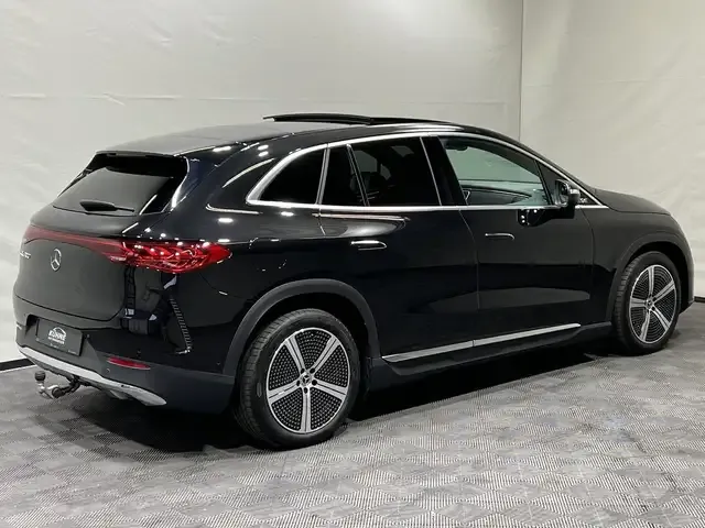 Mercedes-Benz EQE SUV
