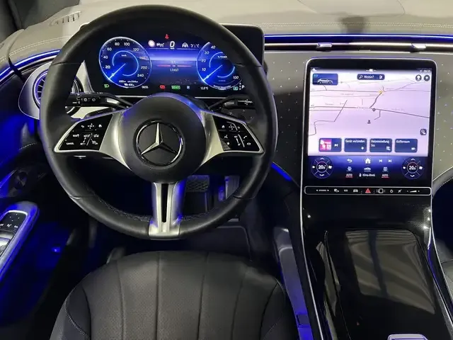 Mercedes-Benz EQE SUV
