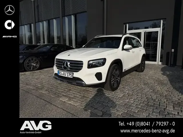 Mercedes-Benz GLB 200