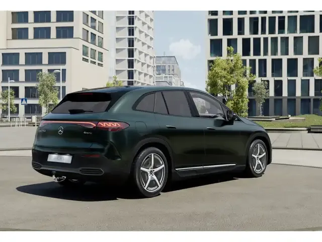 Mercedes-Benz EQE SUV