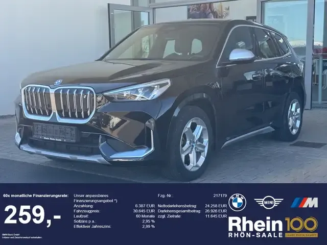 BMW iX1