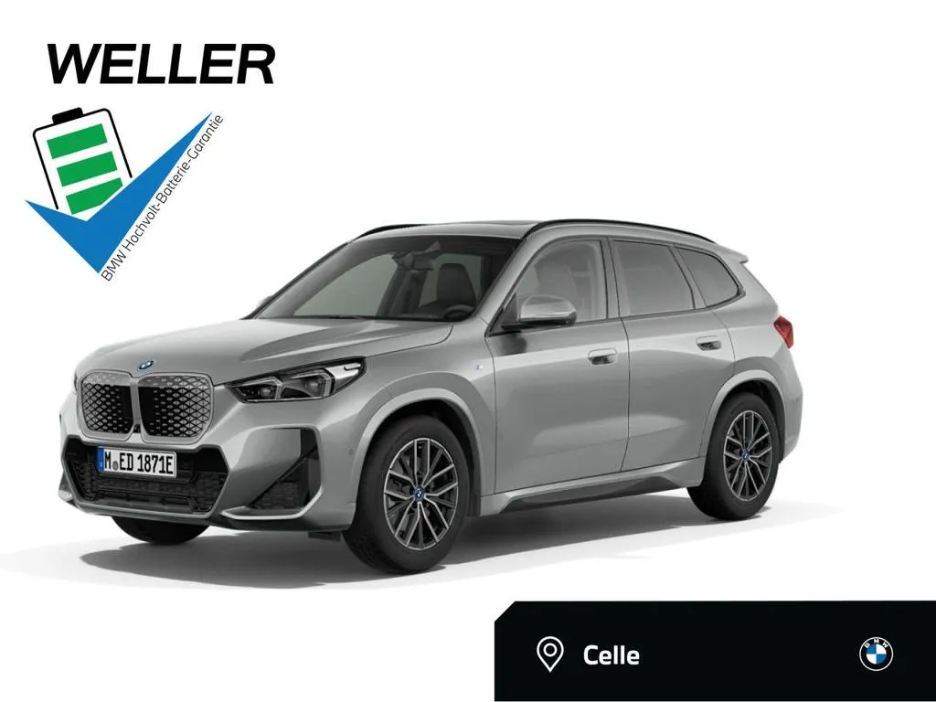 BMW iX1