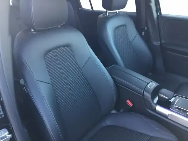 Mercedes-Benz EQB 250